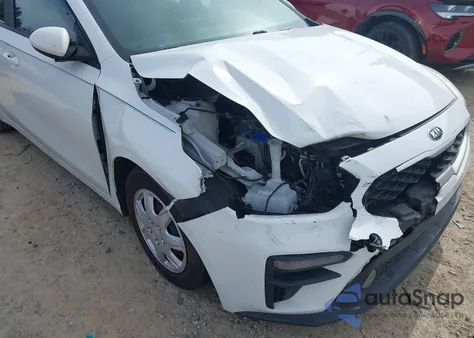 2021 Kia Forte Fe z USA, uszkodzony, nr VIN 3KPF24ADXME374366